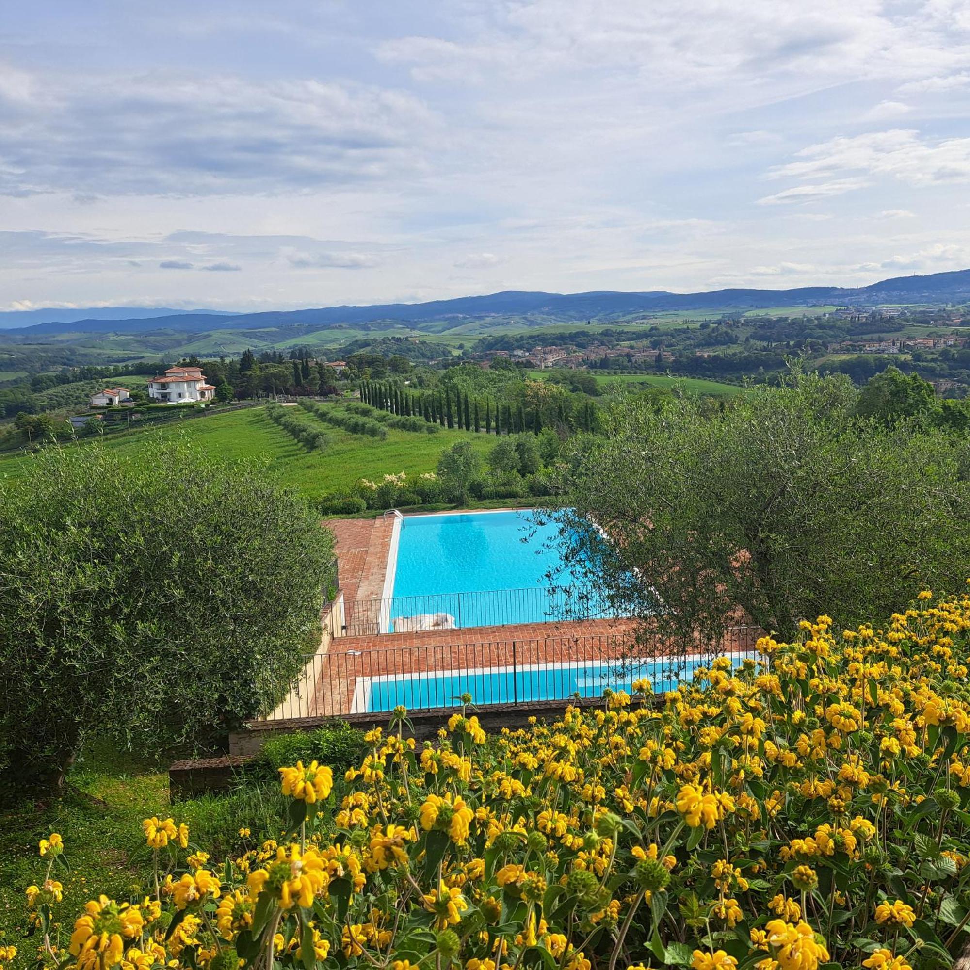 Monaci Apartments Asciano Exterior photo